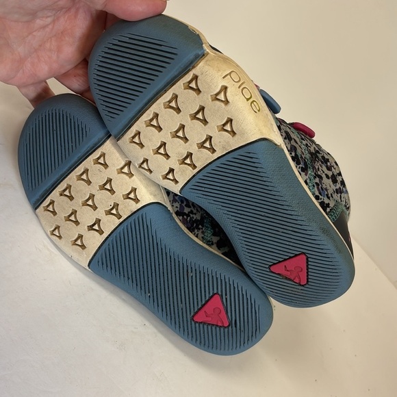 Plae Ty Stardust Velcro Athletic Shoes - Picture 10 of 10